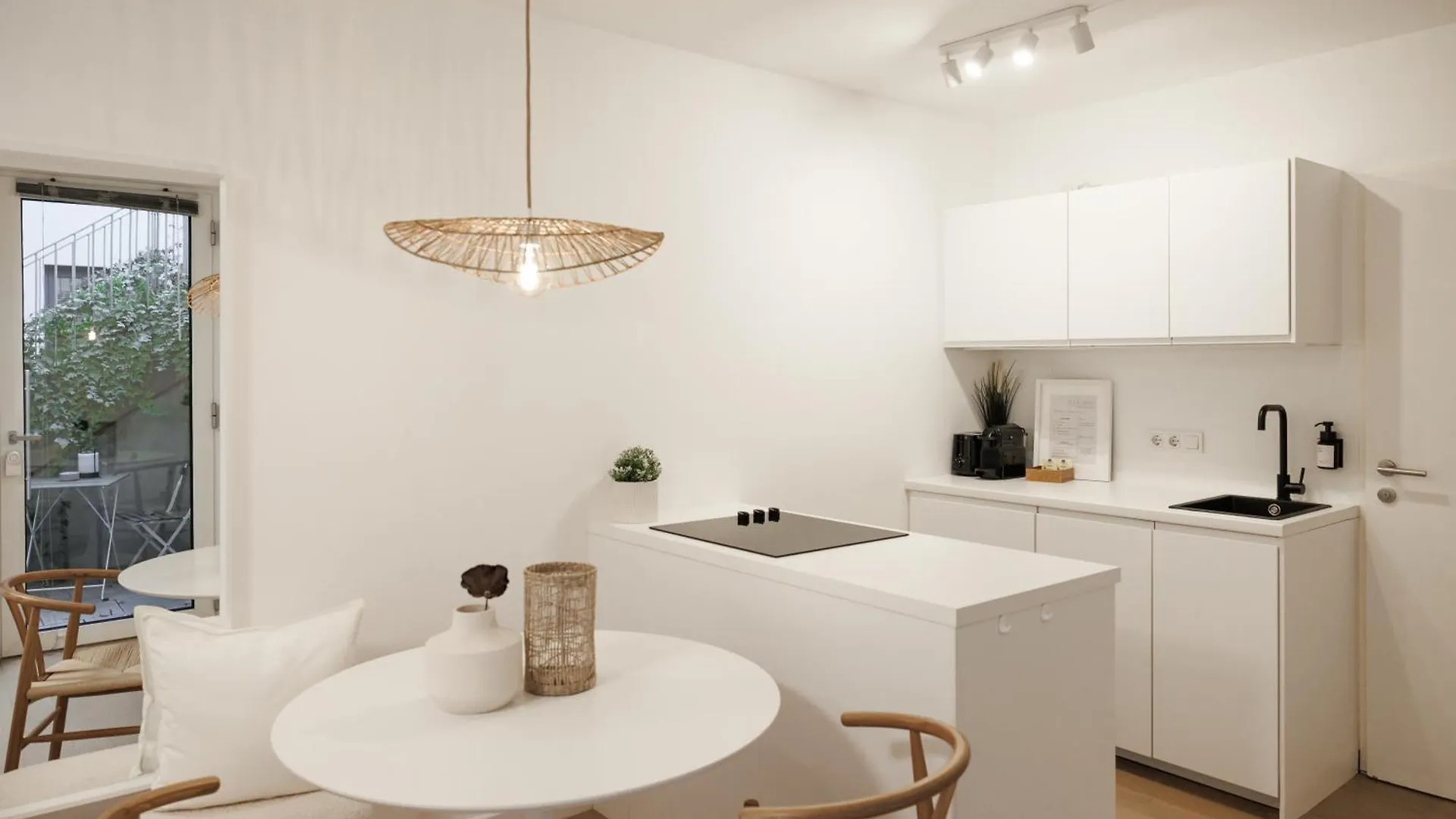 Boho Loft - Augarten City Apartment, Terrace Vienna