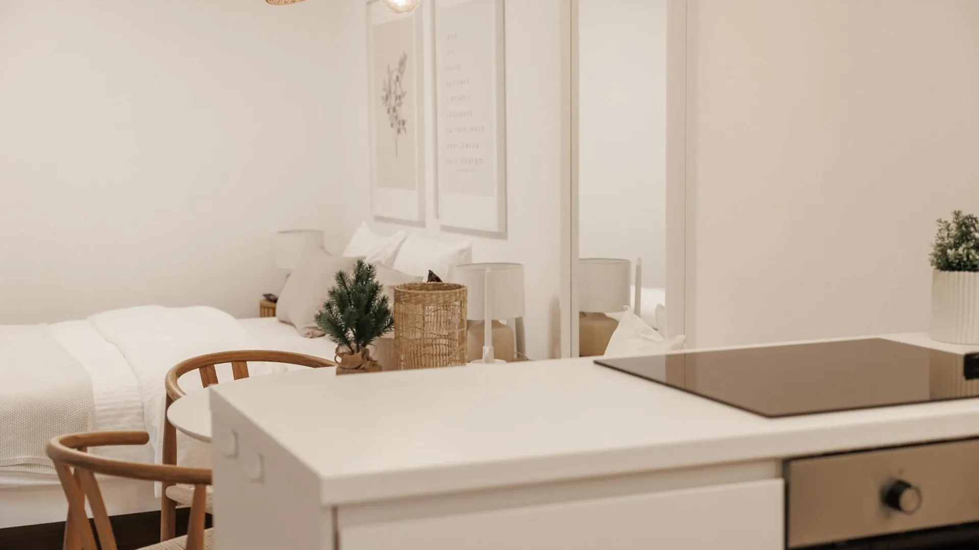 Boho Loft - Augarten City Apartment, Terrace Vienna